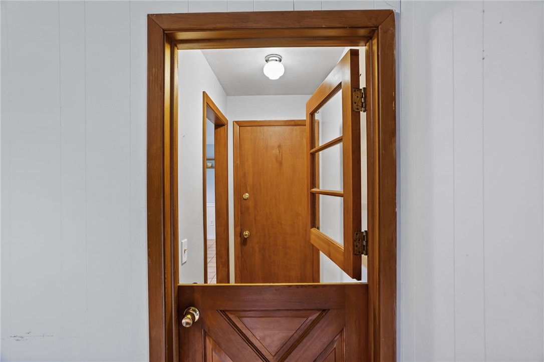 9 Boiling Spring Avenue Westerly, RI 02891 - Photo 6 of 33