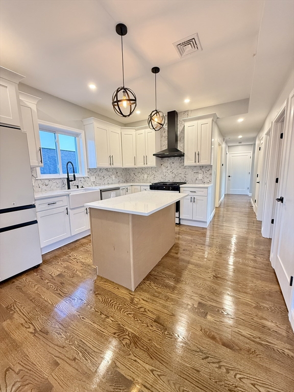 60-62 Wellsmere Road, Unit 3 Boston, MA 02131 - Photo 1 of 8 Gallery Image 1