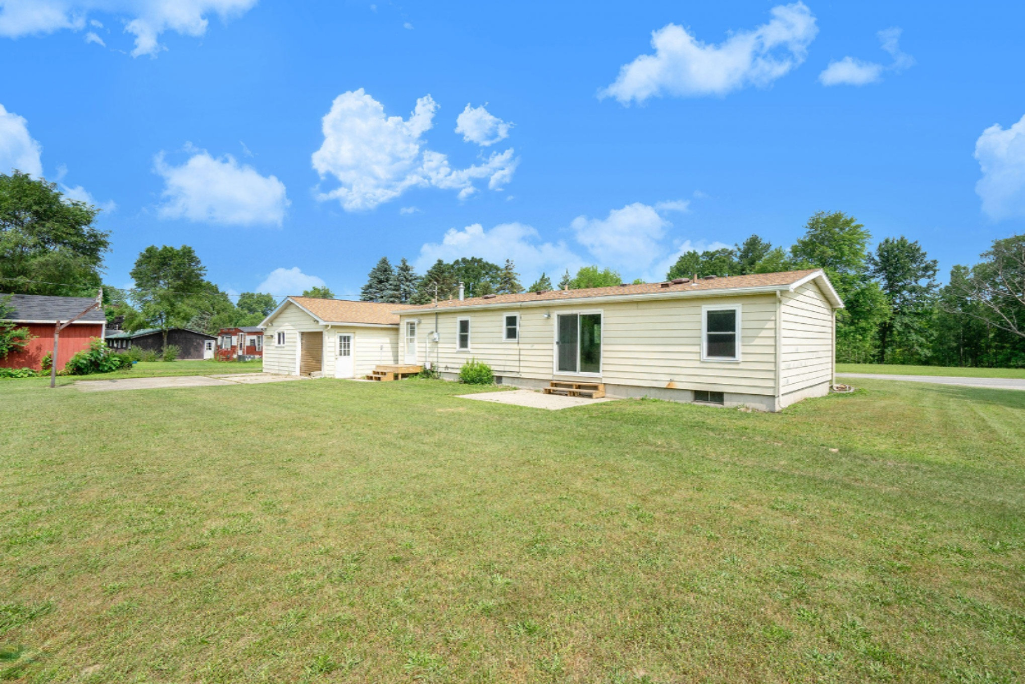 220 East Sidney Road Stanton, MI 48888 - Photo 24 of 28 220EastSydney_41