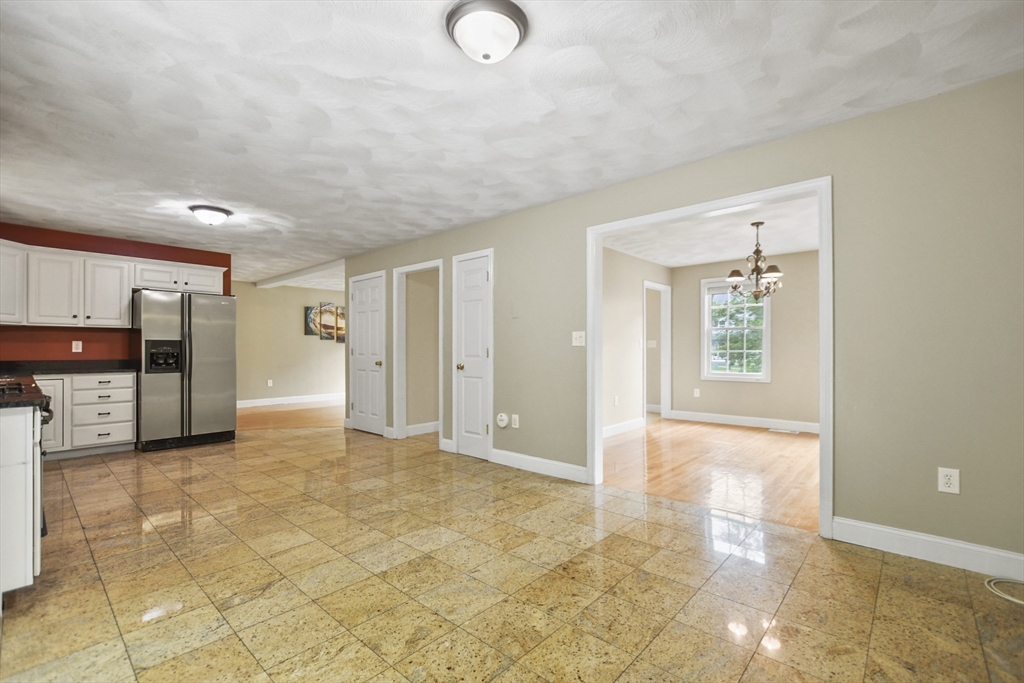 118 Charant Road Lowell, MA 01854 - Photo 7 of 42 Gallery Image 7