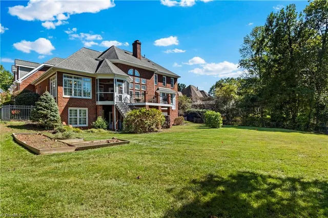 $1,150,000 | 235 Fox Lake Court, Winston-Salem, NC 27106