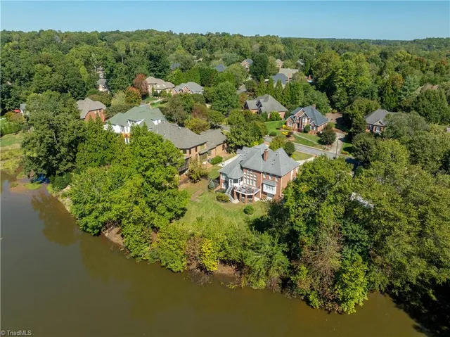 $1,150,000 | 235 Fox Lake Court, Winston-Salem, NC 27106