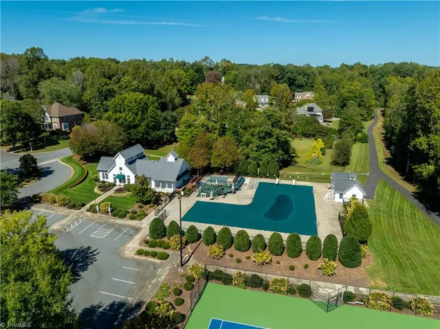 $1,150,000 | 235 Fox Lake Court, Winston-Salem, NC 27106