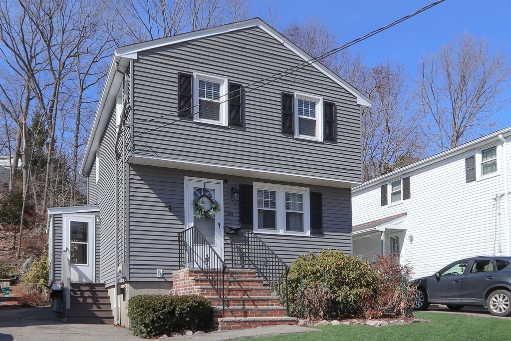 35 Gainsville Road Dedham, MA 02026 - Photo 3 of 32 Gallery Image 3