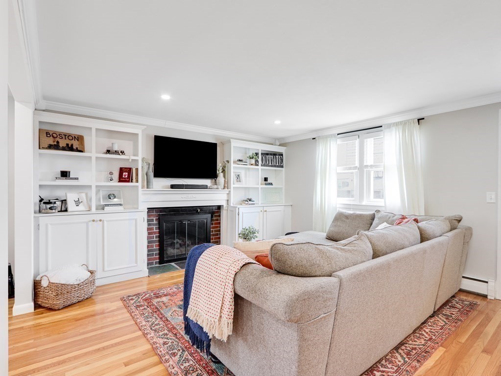 35 Gainsville Road Dedham, MA 02026 - Photo 5 of 32 Gallery Image 5