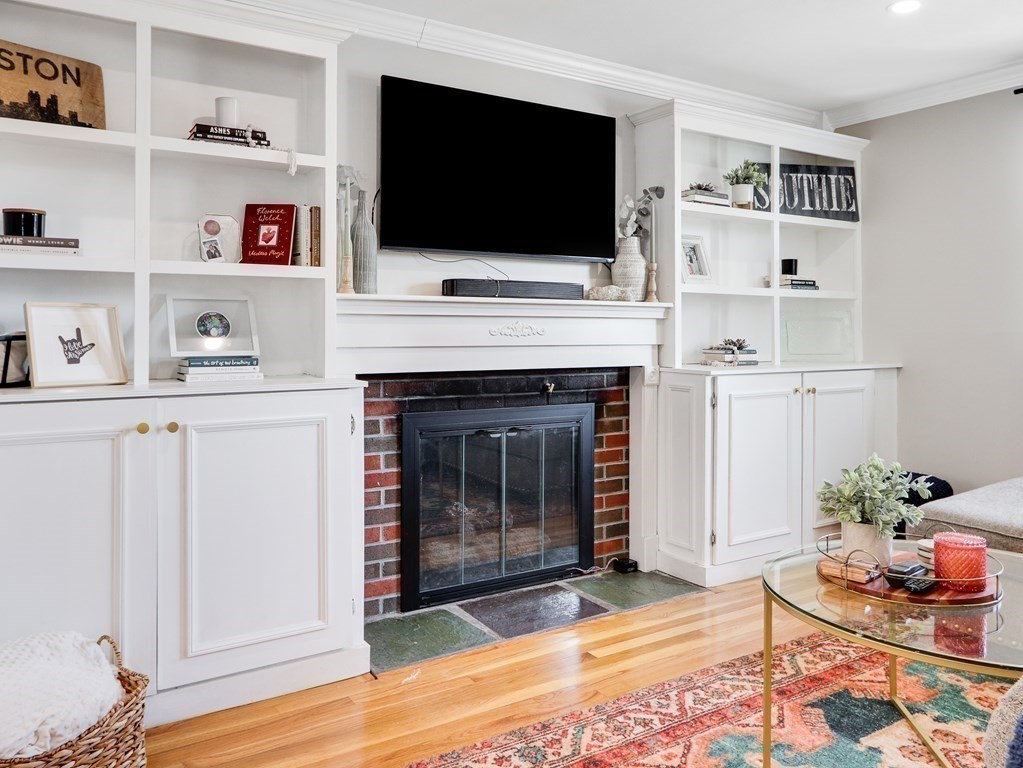 35 Gainsville Road Dedham, MA 02026 - Photo 6 of 32 Gallery Image 6