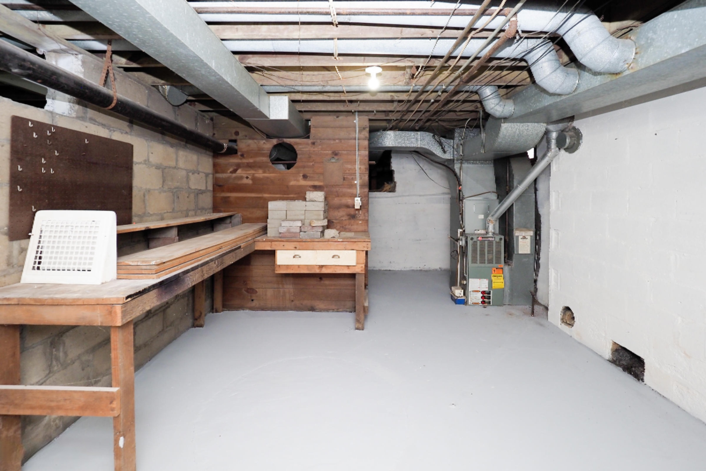 1002 Short Road Kalamazoo, MI 49008 - Photo 28 of 32 1002 Short Rd-128