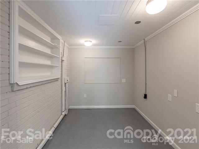 6401 Randy Drive Charlotte, NC 28215 - Photo 19 of 21 Gallery Image 19
