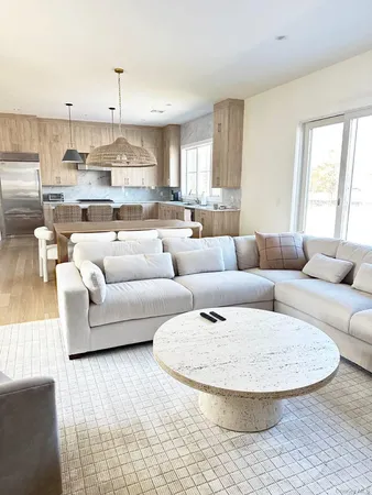 $140,000 | 14 Happy Lane, Westhampton Beach, NY 11978