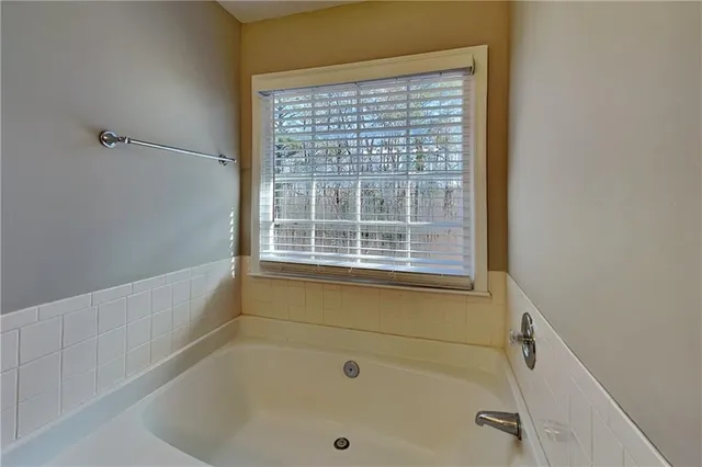 $2,345 | 1587 Casper Hill Drive, Buford, GA 30519