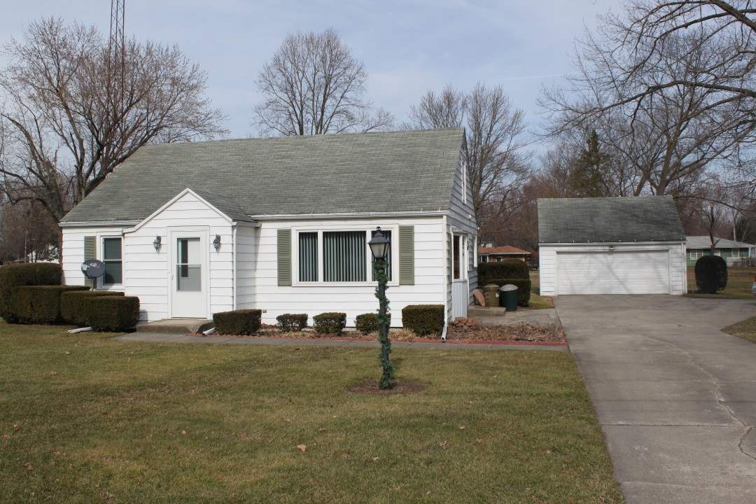 2007 Bashor Road Goshen, IN 46526 - Photo 1 of 14 Gallery Image 1