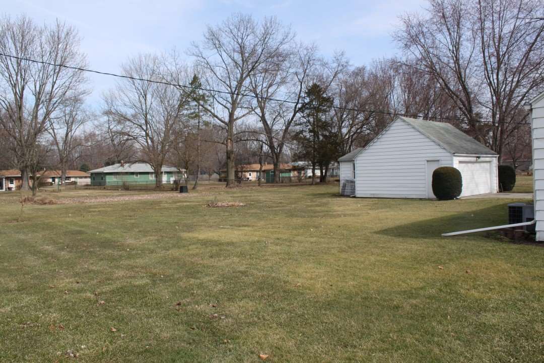 2007 Bashor Road Goshen, IN 46526 - Photo 13 of 14 Gallery Image 13