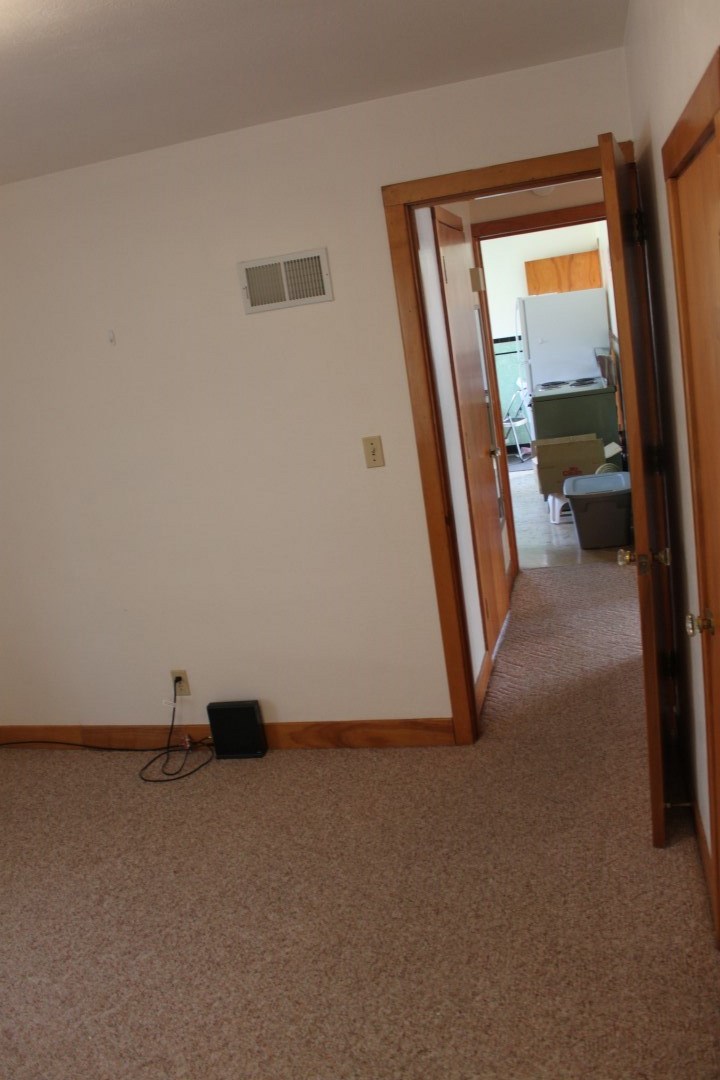 2007 Bashor Road Goshen, IN 46526 - Photo 3 of 14 Gallery Image 3