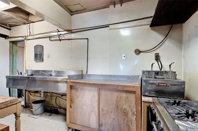 $139,000 | 8460 Old River Road, Marcy, NY 13403