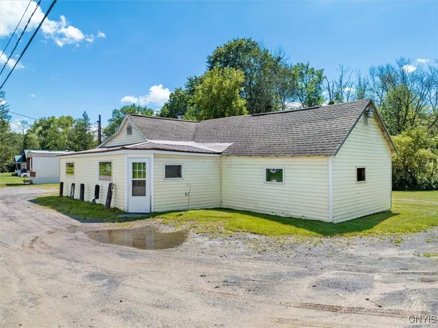 $139,000 | 8460 Old River Road, Marcy, NY 13403