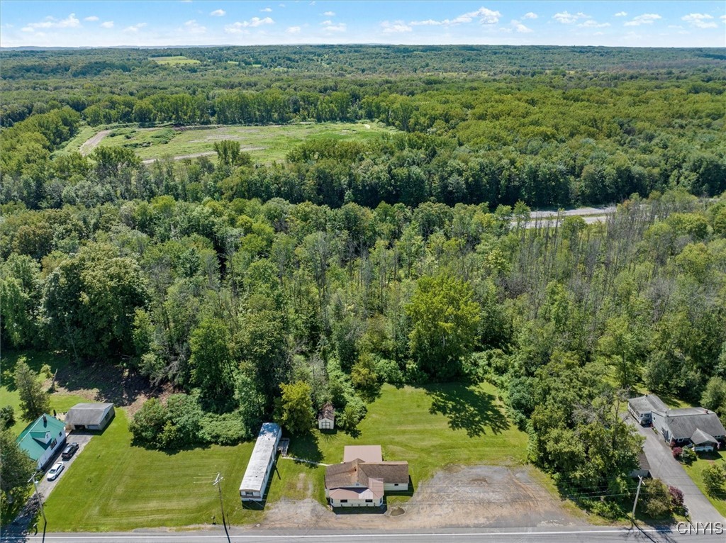 8460 Old River Road Marcy, NY 13403 - Photo 4 of 48