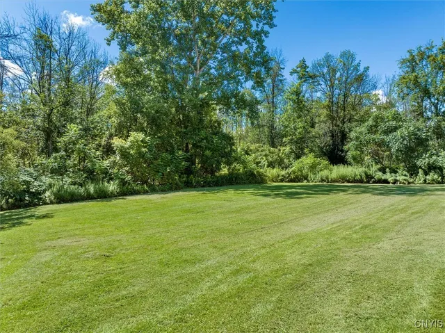 $139,000 | 8460 Old River Road, Marcy, NY 13403