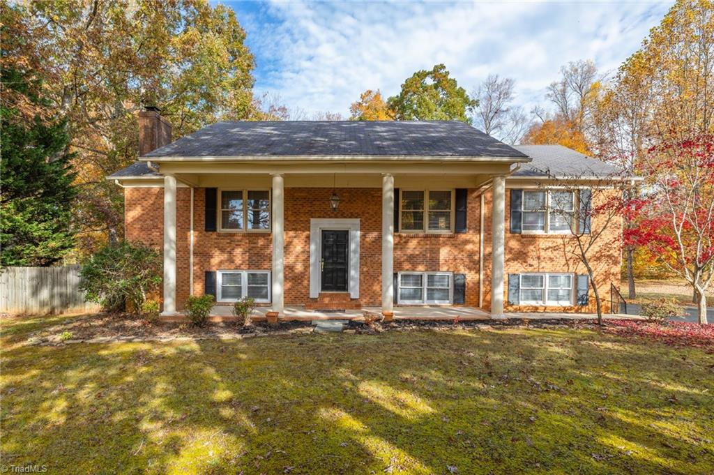 5425 Styers Ferry Road Clemmons, NC 27012 - Photo 1 of 31 Great home in Clemmons school district - super location on .7 acre lot. Tons of space waiting for you to make it your own.