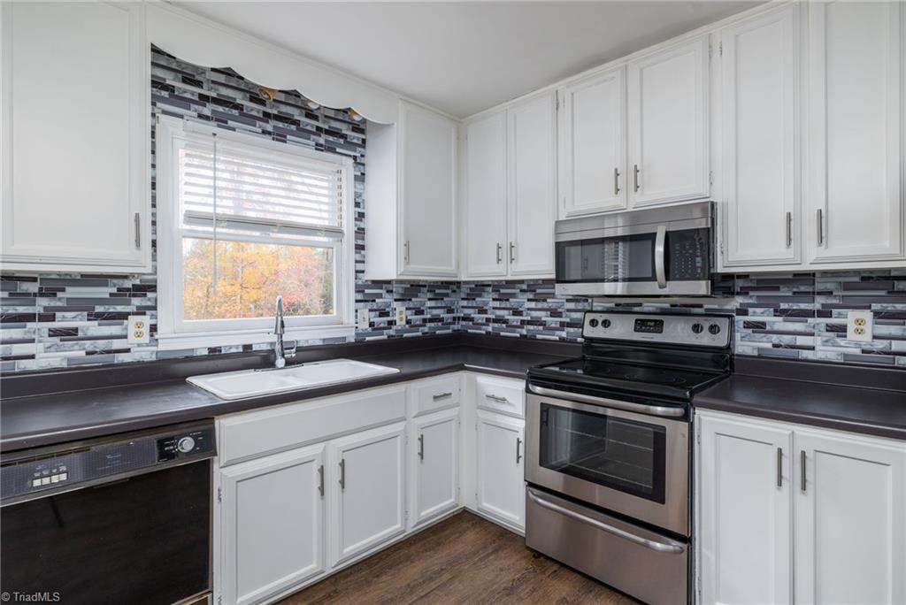 5425 Styers Ferry Road Clemmons, NC 27012 - Photo 11 of 31 Gallery Image 11