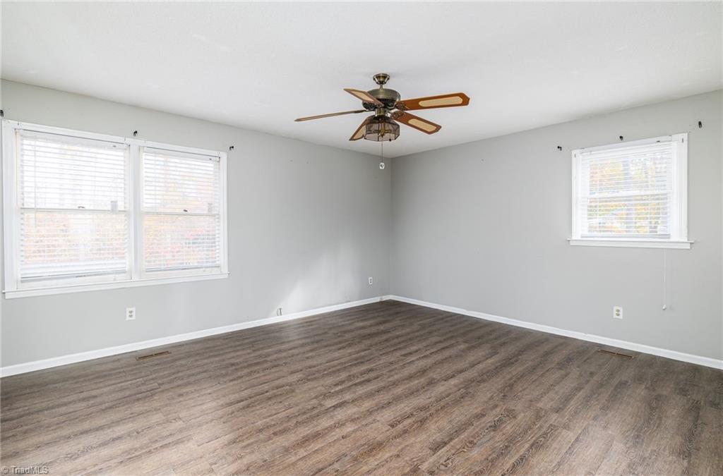 5425 Styers Ferry Road Clemmons, NC 27012 - Photo 13 of 31 Primary bedroom on upper level