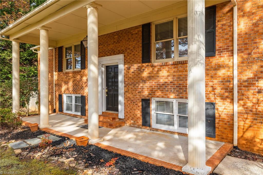 5425 Styers Ferry Road Clemmons, NC 27012 - Photo 4 of 31 Gallery Image 4