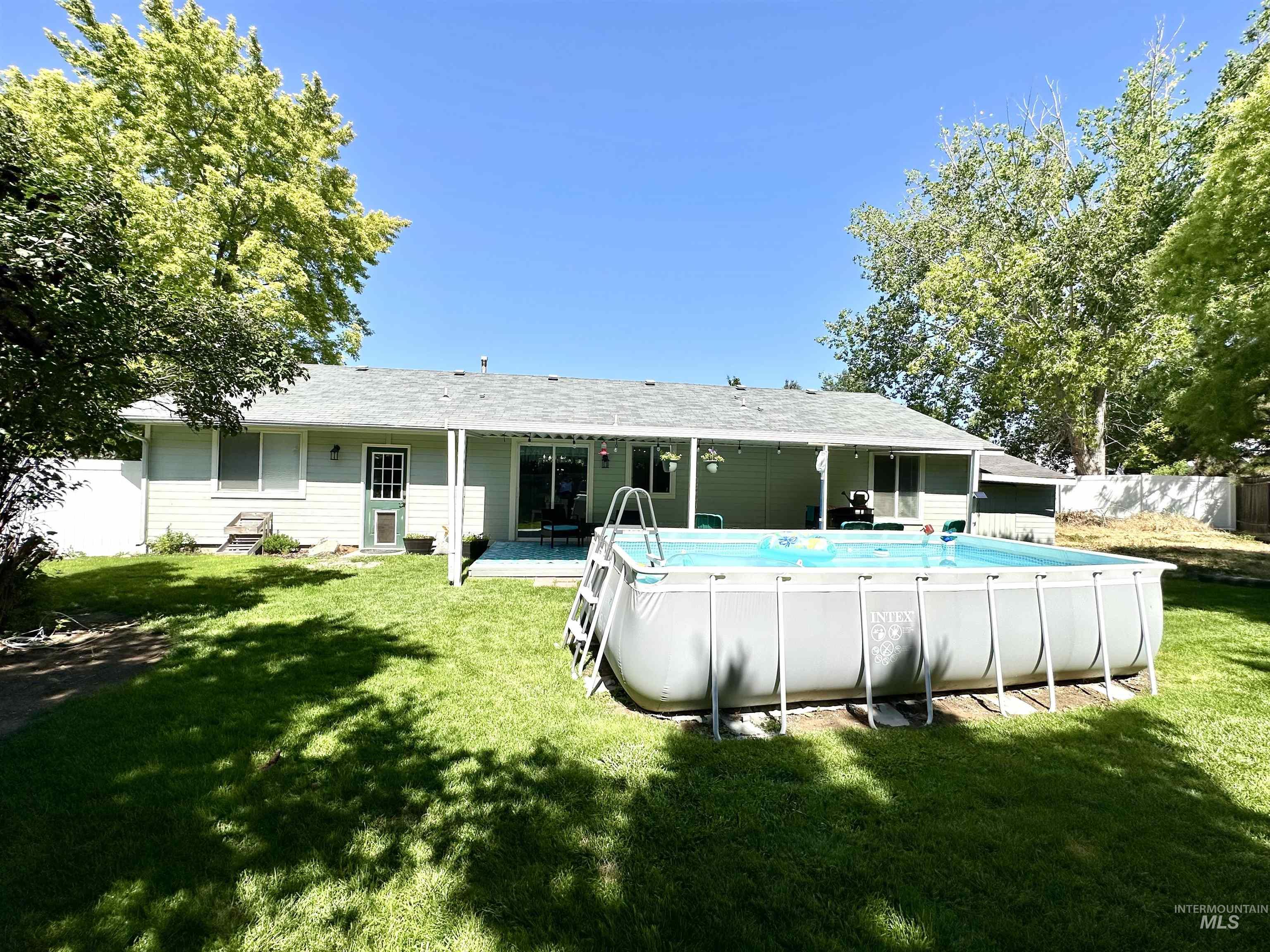 2472 North Maxie Way Meridian, ID 83646 - Photo 5 of 23