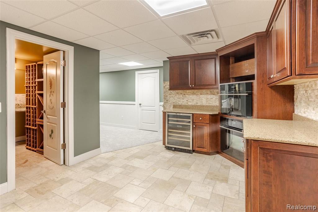 701 Wellington Circle Rochester Hills, MI 48309 - Photo 46 of 54