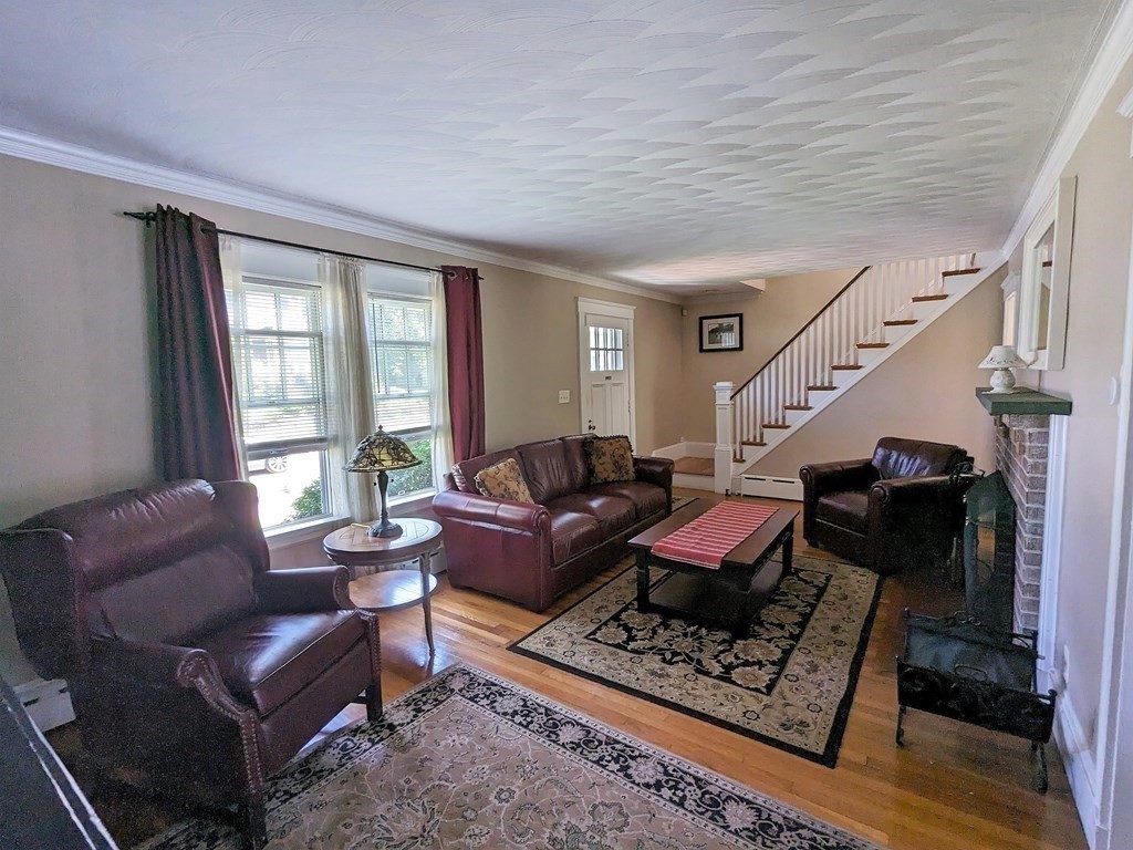 41 Stanley Road Belmont, MA 02478 - Photo 13 of 36 Gallery Image 13