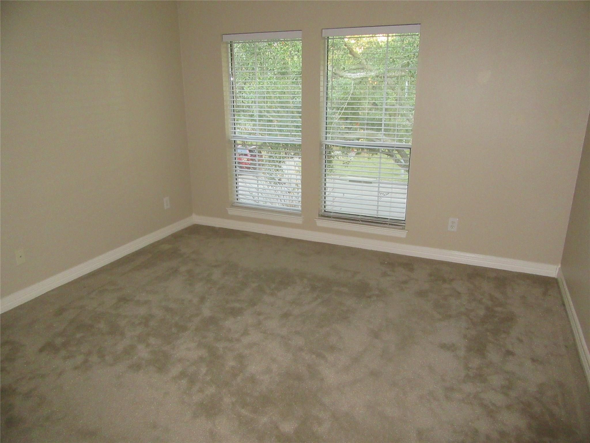 914 Ivory Ridge Lane Houston, TX 77094 - Photo 12 of 50