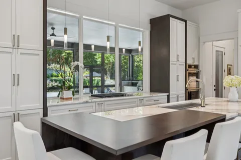 $3,620,000 | 6523 Currywood Drive, Nashville, TN 37205
