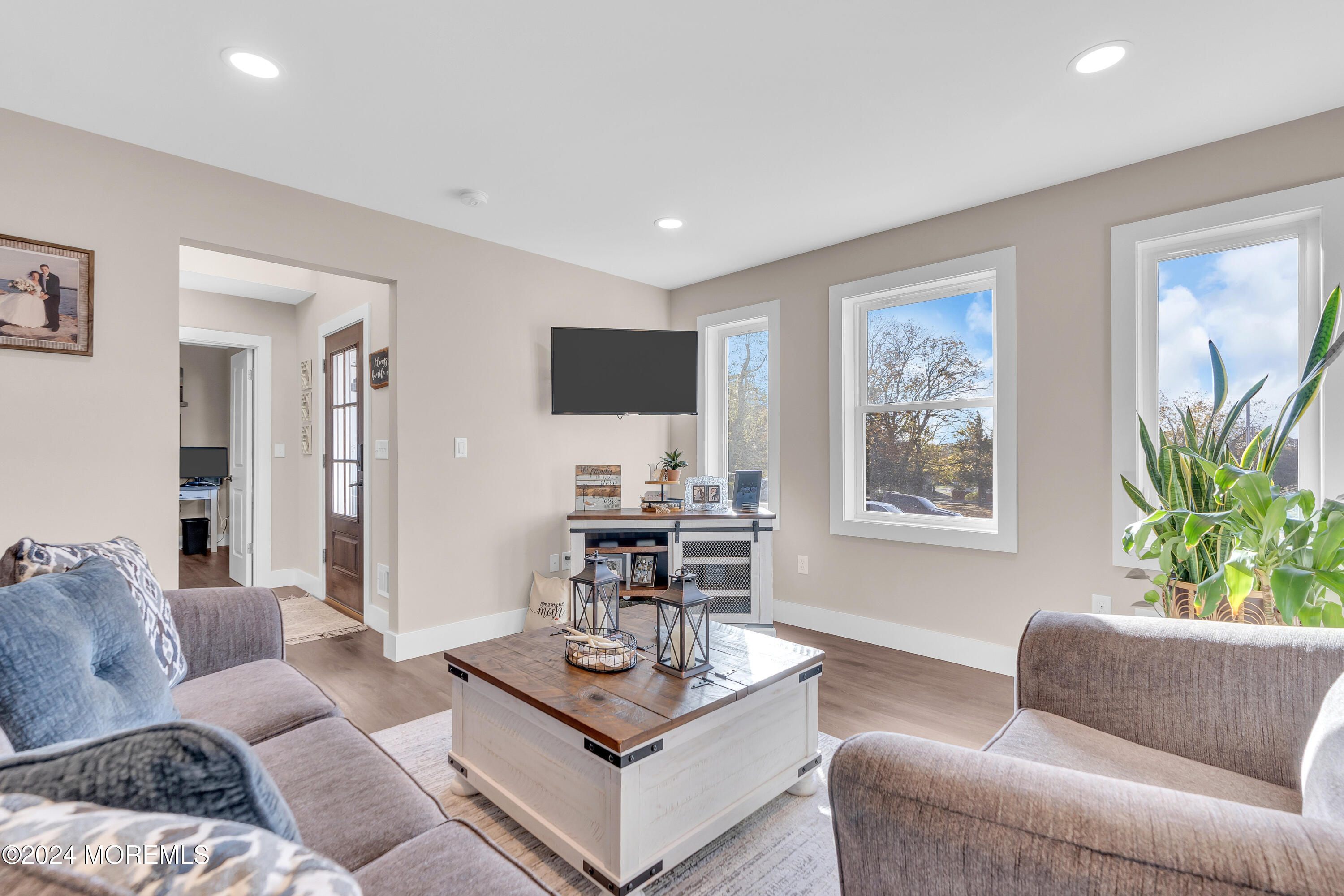 547 Winding River Road Brick, NJ 08724 - Photo 5 of 54 5