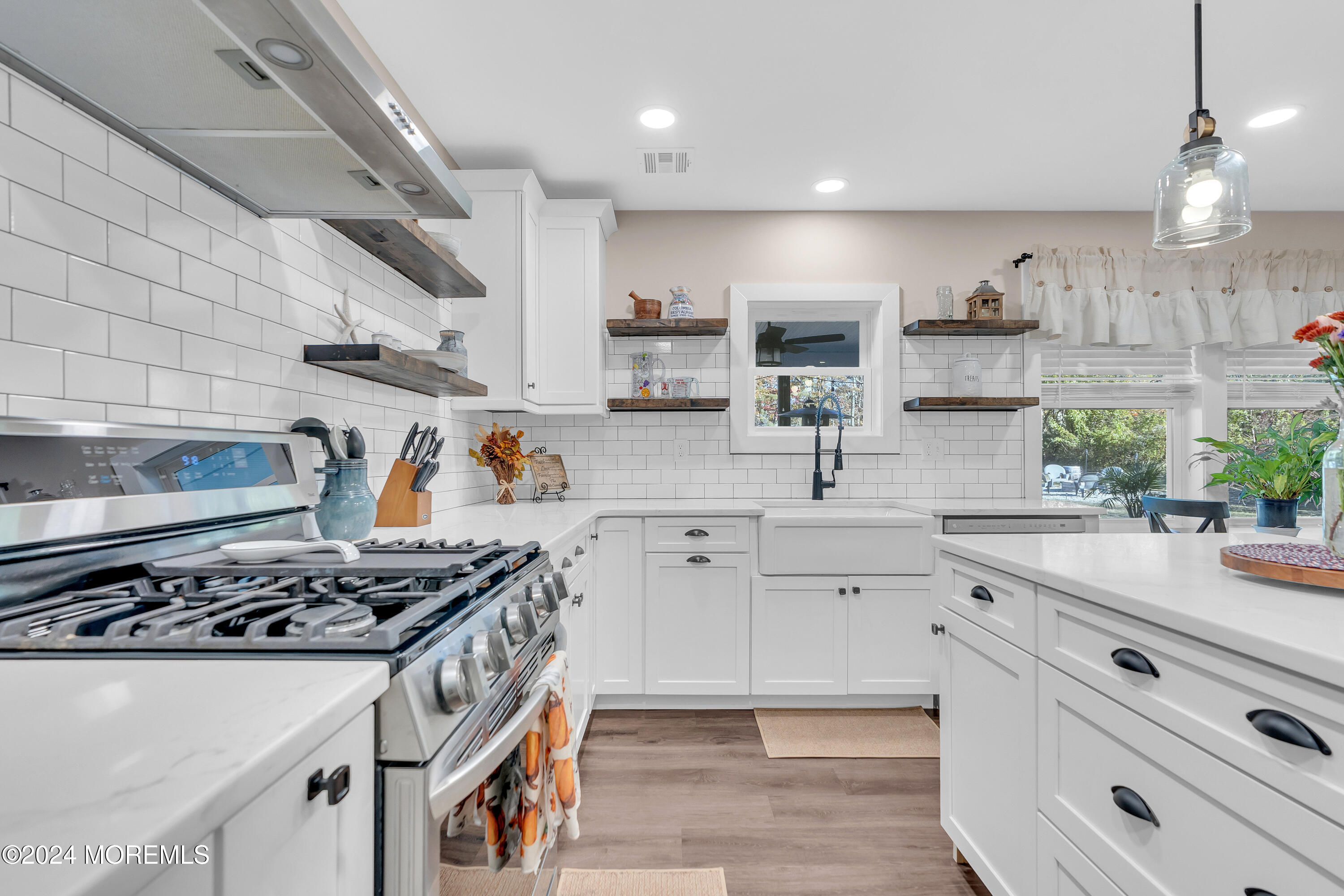 547 Winding River Road Brick, NJ 08724 - Photo 8 of 54 8
