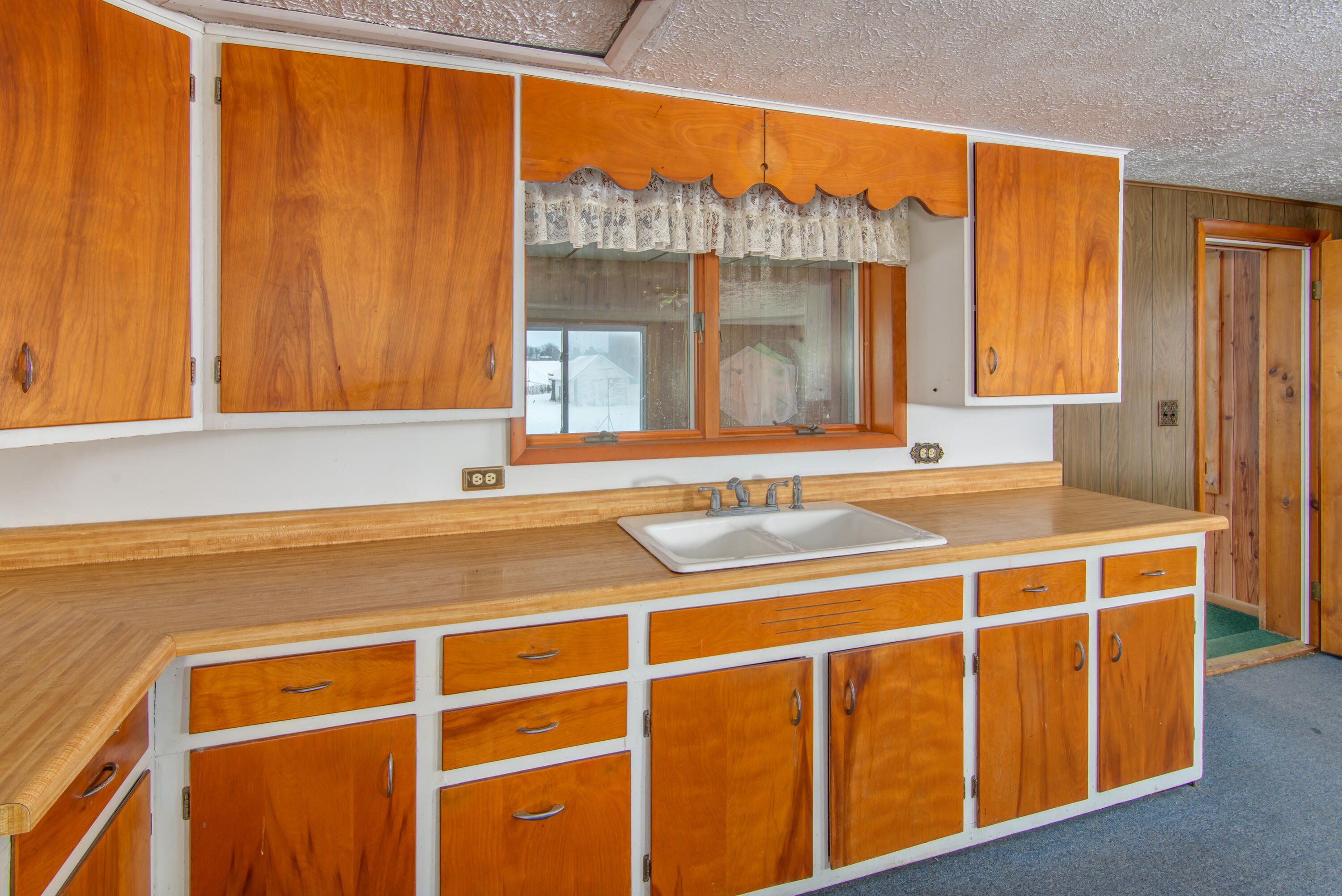 1550 North Vassar Road Fairgrove, MI 48733 - Photo 12 of 25 10