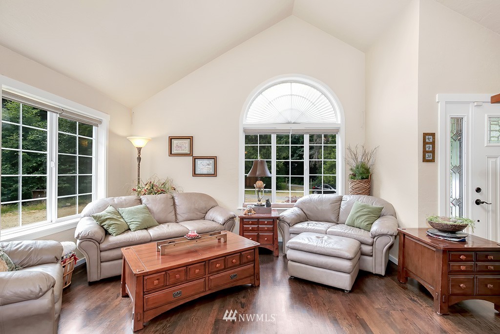 9621 Tveit Road Arlington, WA 98223 - Photo 10 of 25