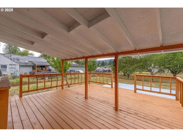 $355,000 | 3170 Pennsylvania Street, Longview, WA 98632