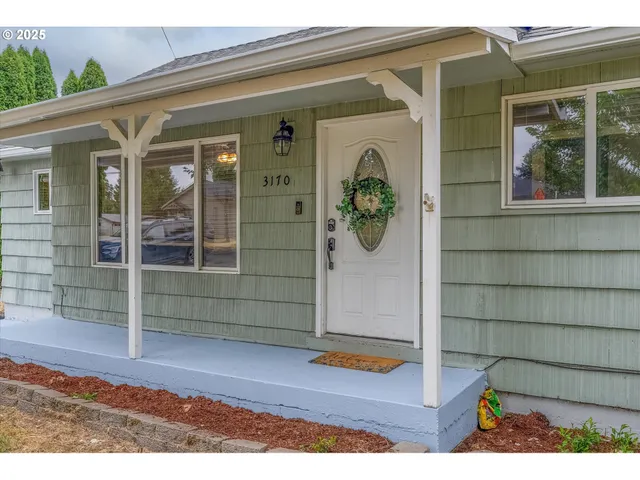 $355,000 | 3170 Pennsylvania Street, Longview, WA 98632