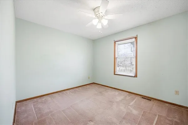 $365,000 | 1104 Southeast 7th Street, Lee's Summit, MO 64063