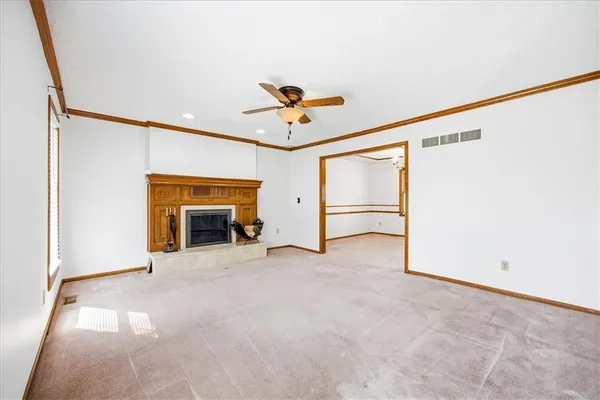 $365,000 | 1104 Southeast 7th Street, Lee's Summit, MO 64063