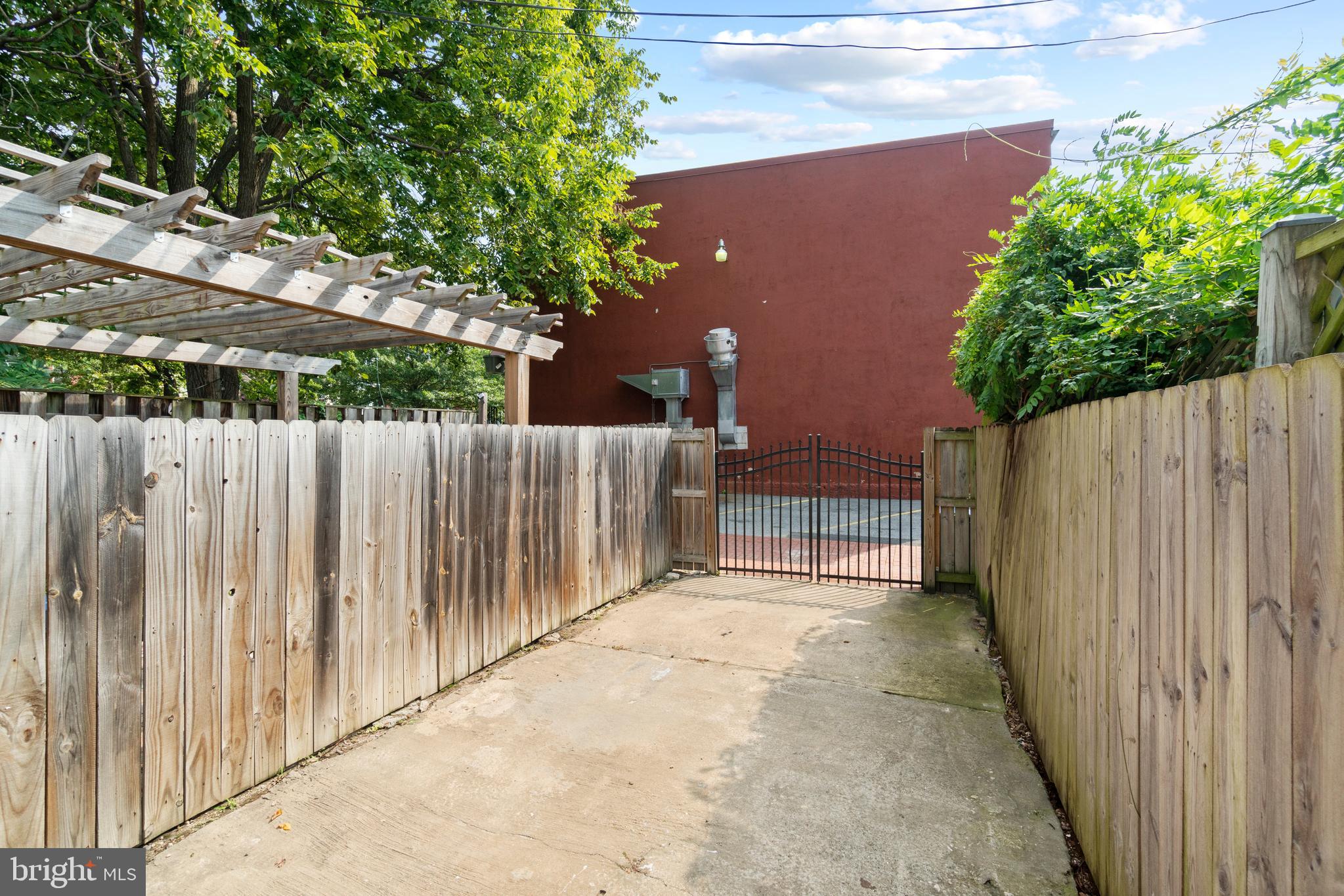 933 8th Street Northeast Washington, DC 20002 - Photo 21 of 21 Gallery Image 21