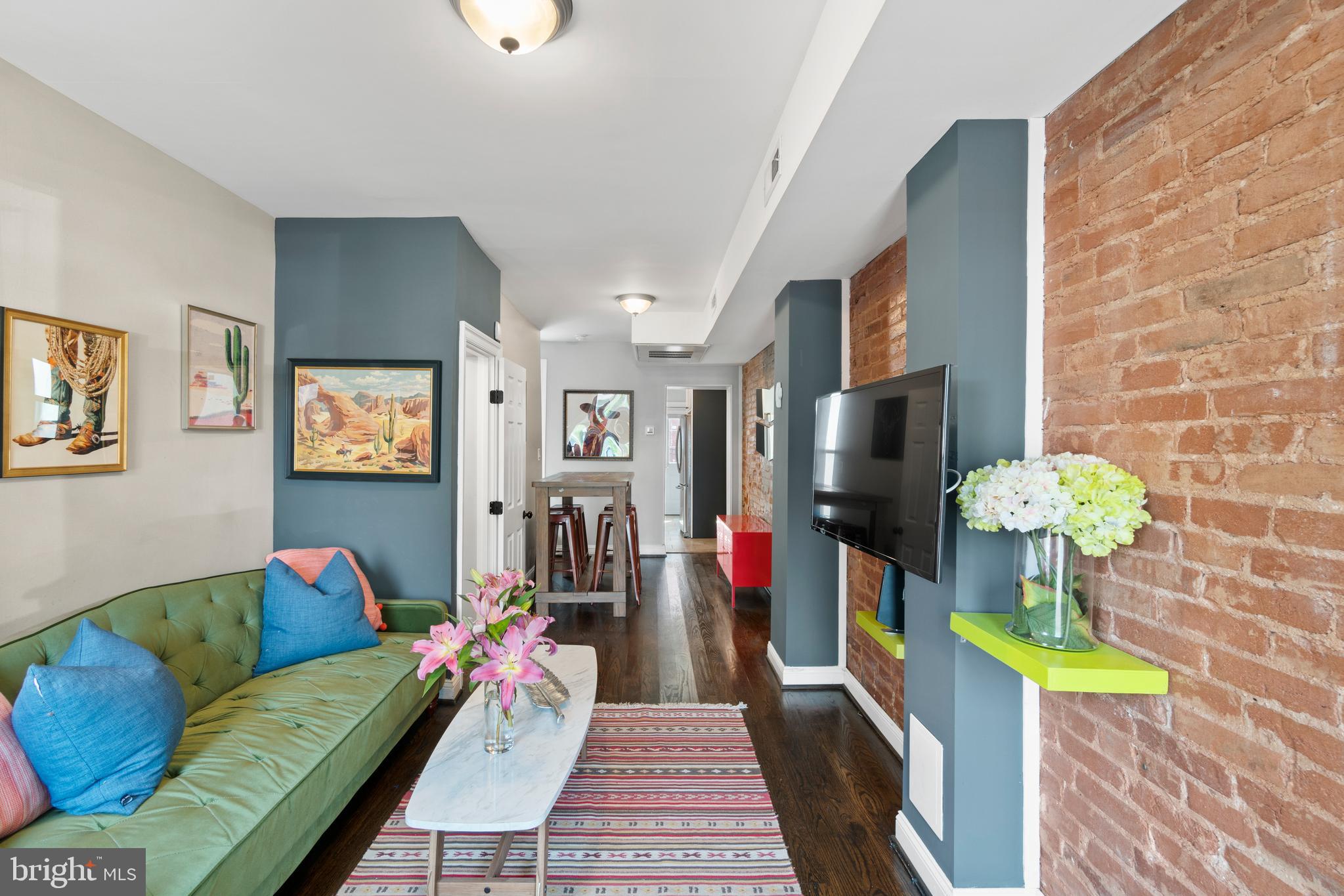 933 8th Street Northeast Washington, DC 20002 - Photo 4 of 21 Gallery Image 4