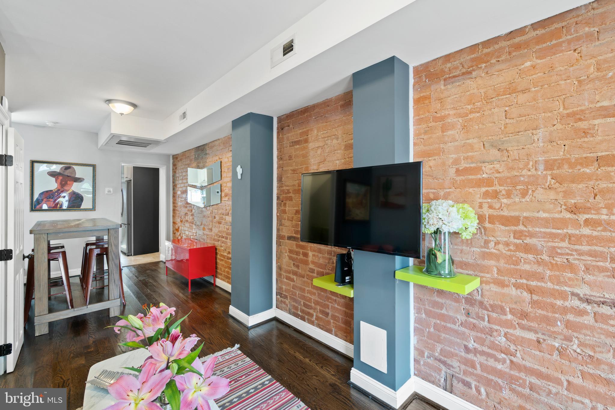 933 8th Street Northeast Washington, DC 20002 - Photo 5 of 21 Gallery Image 5