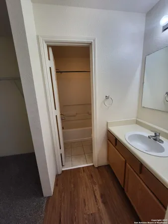 $1,200 | 9018 Maverick Draw, San Antonio, TX 78250