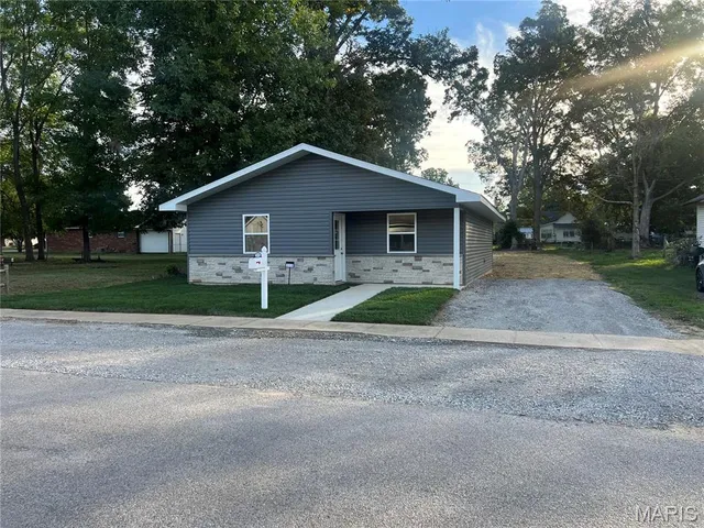 $134,500 | 213 South Sassafras, Dexter, MO 63841
