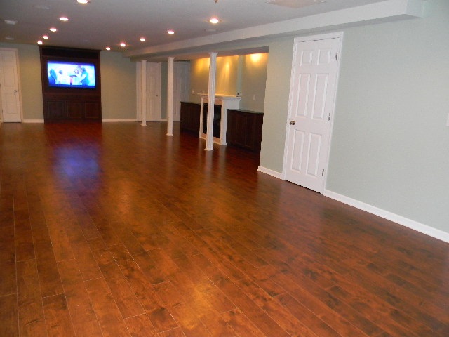 6688 North Point Road Rockford, IL 61108 - Photo 16 of 24 a view of an empty room with wooden floor and a window