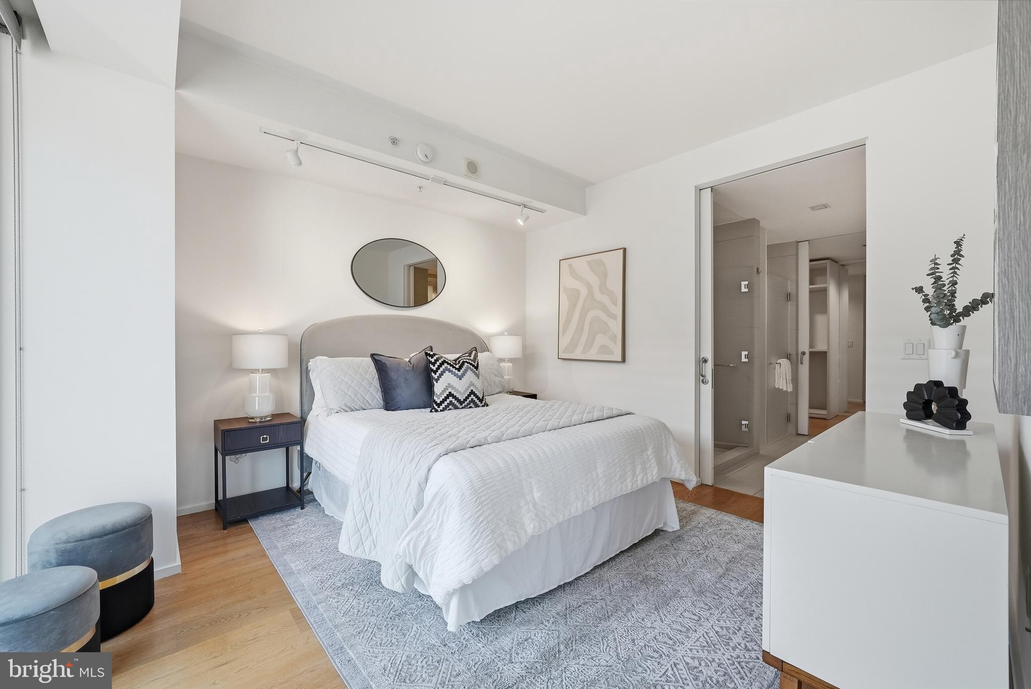 925 H Street Northwest, Unit 904 Washington, DC 20001 - Photo 15 of 50