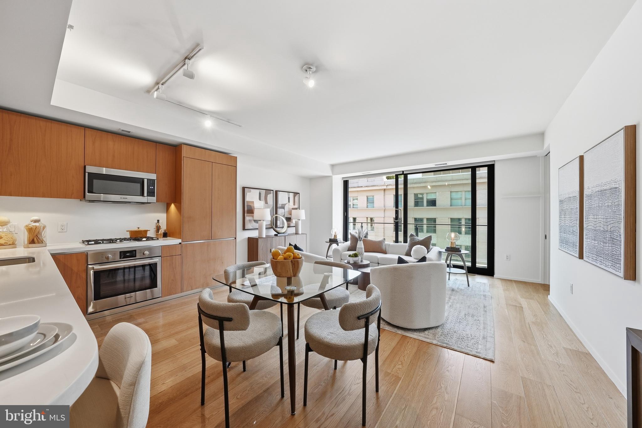 925 H Street Northwest, Unit 904 Washington, DC 20001 - Photo 2 of 50