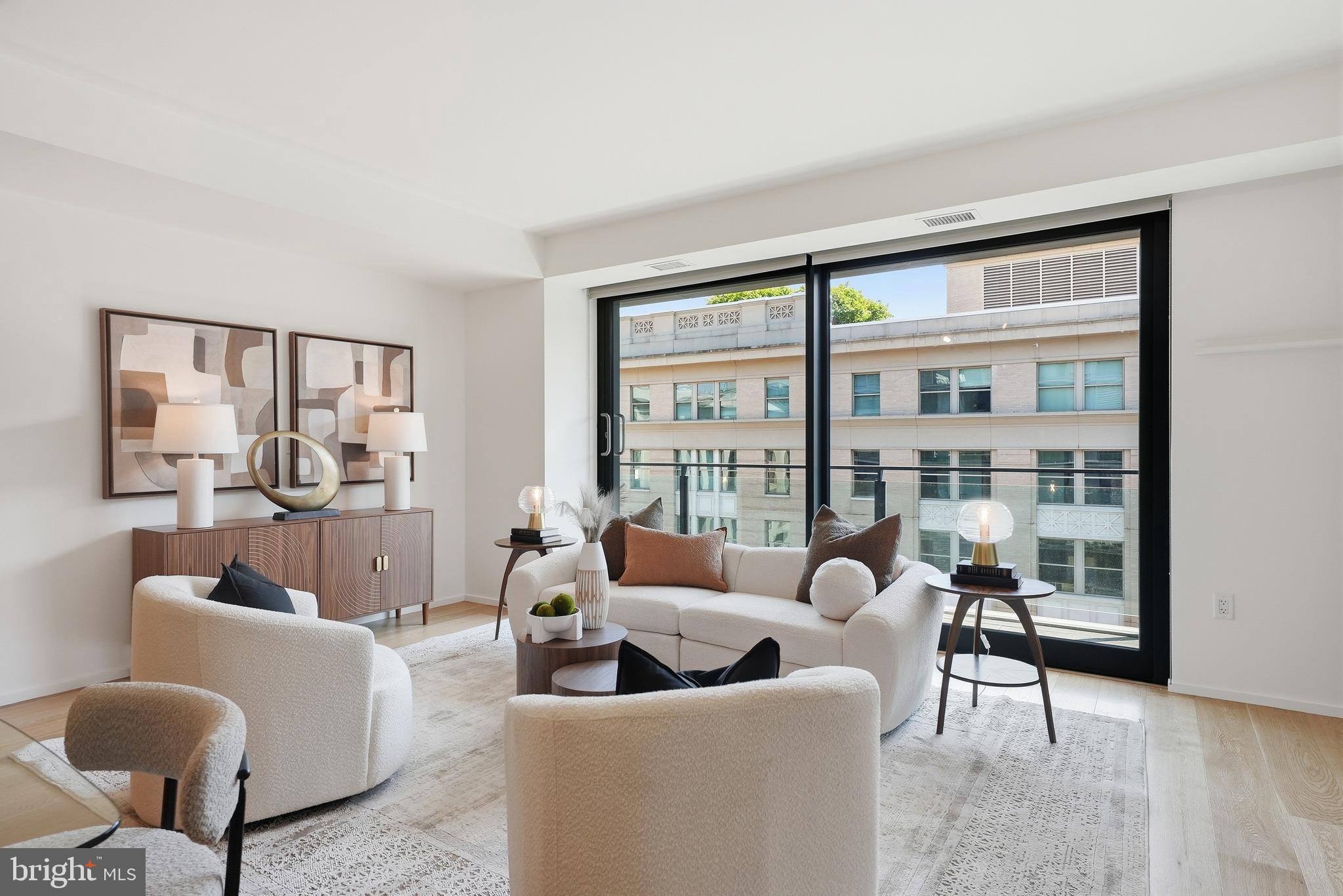 925 H Street Northwest, Unit 904 Washington, DC 20001 - Photo 9 of 50