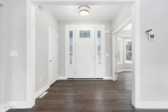 $989,909 | 5 Northbrook Drive, Wilton, NY 12866