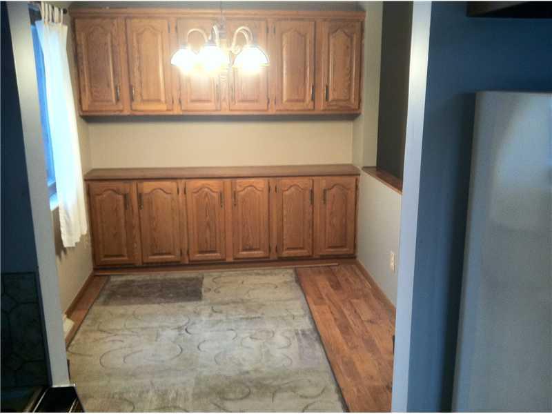 4 Highland Drive McKees Rocks, PA 15136 - Photo 13 of 19 Other. Dining room area in addition