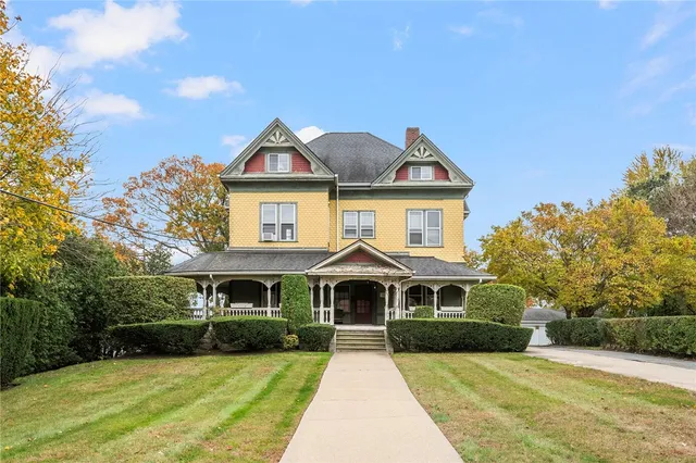 $875,000 | 178 Eaton Street, Providence, RI 02908